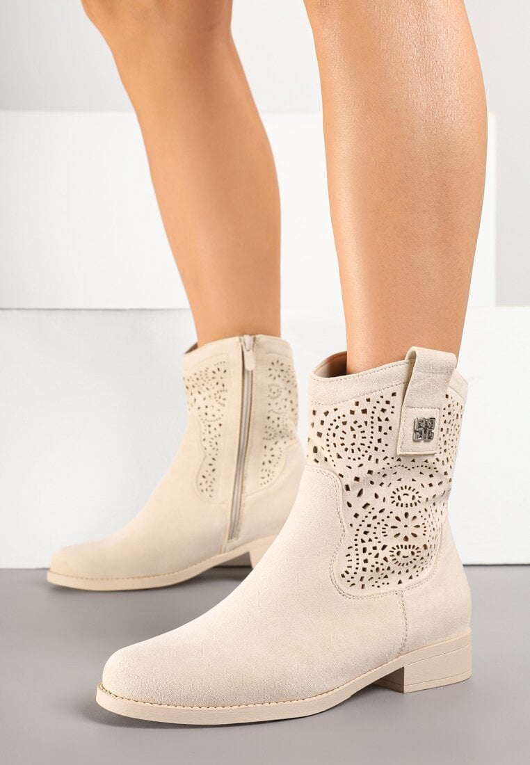 Botine Bej Cowboy Perforate Efaliria
