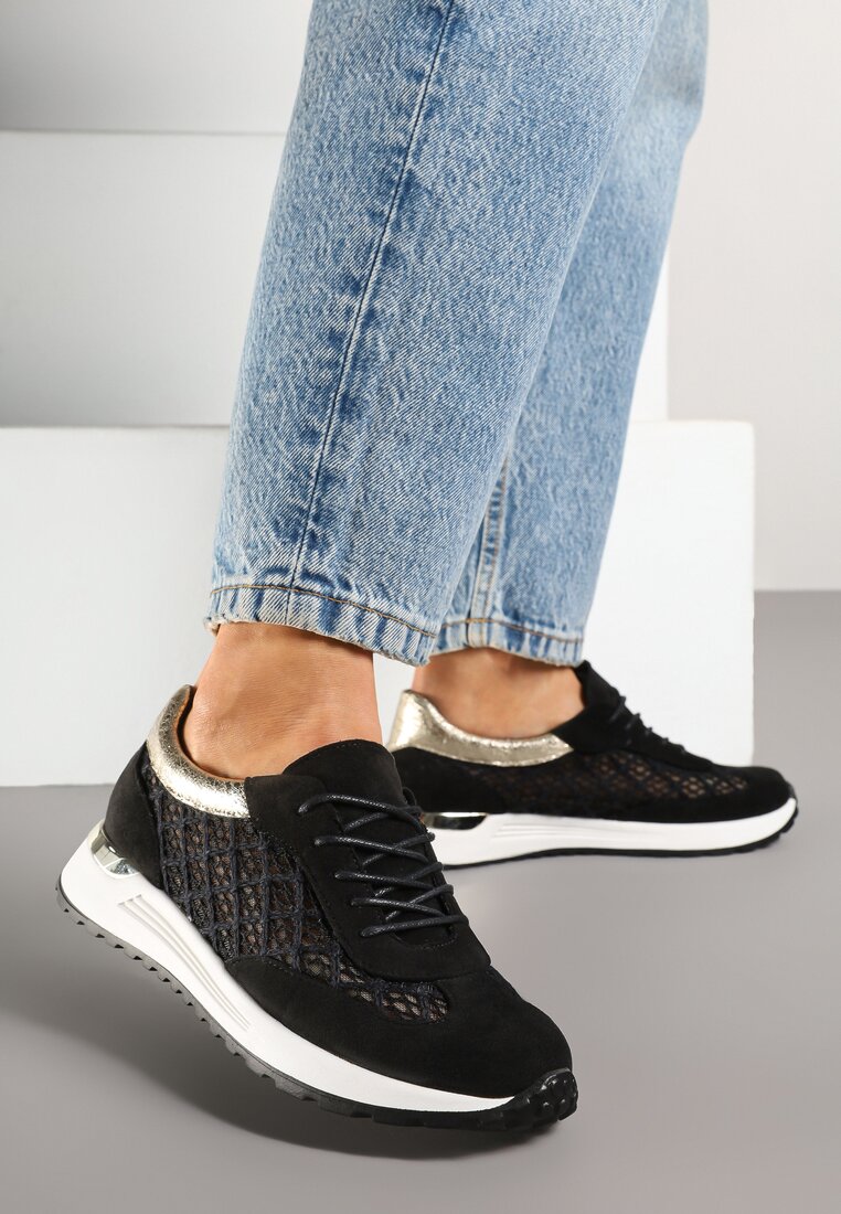 Sneakersi Negri cu perforații și inserții metalice Sesovienna