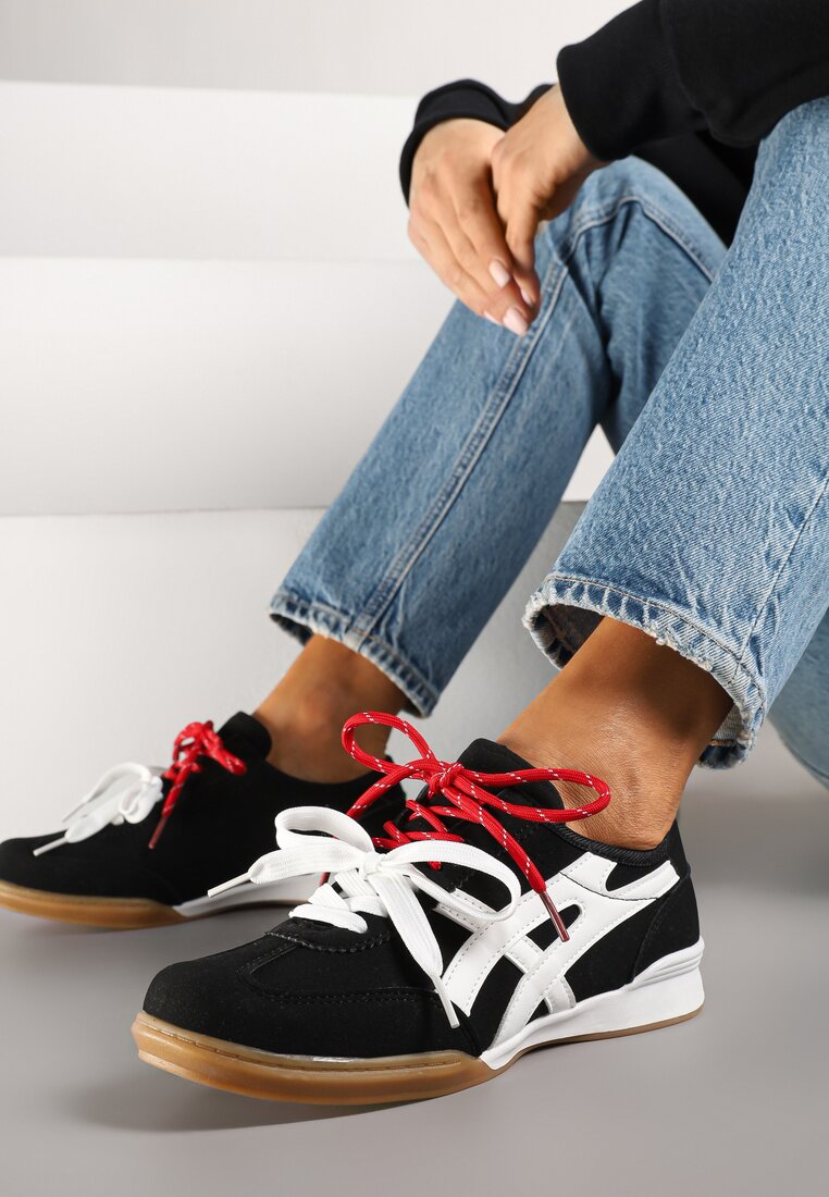 Adidași Negri Decorați cu model geometric și cu șireturi duble Hirozi