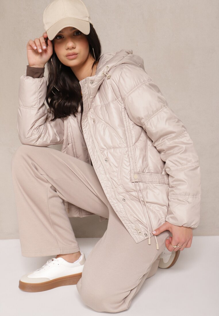 Geacă Bej cu Glugă cu Șnururi și Cusături Decorative Karedia