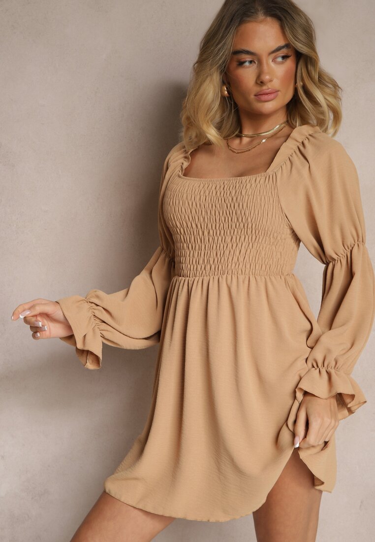 Rochie Bej cu Partea Superioară Elastică cu Croi Evazat cu Volane Savione