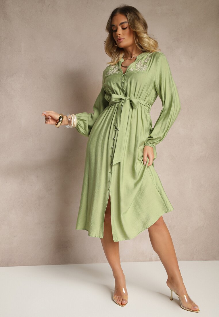 Rochie Cloș Verde din Viscoză Decorată cu Broderie și cu Centură cu Legare Elvania