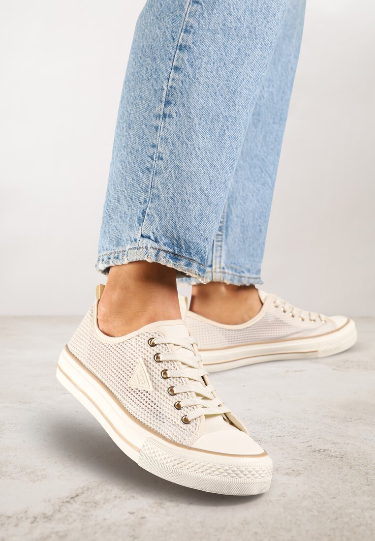 Tenisi Bej Croșetate cu design clasic Vovessa