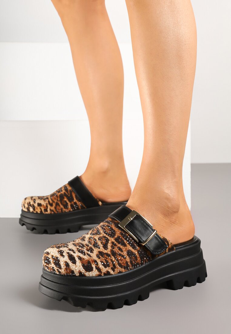 Papuci Leopard Tip Saboți pe Platformă Embosată Decorate cu Cataramă Sorelenna