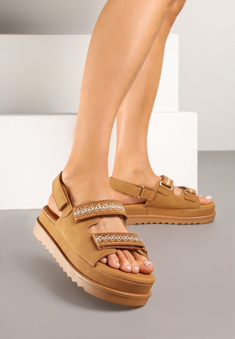 Sandale Maro pe Platformă Joasă cu Închidere cu Velcro Decorate cu Broderie Soreze