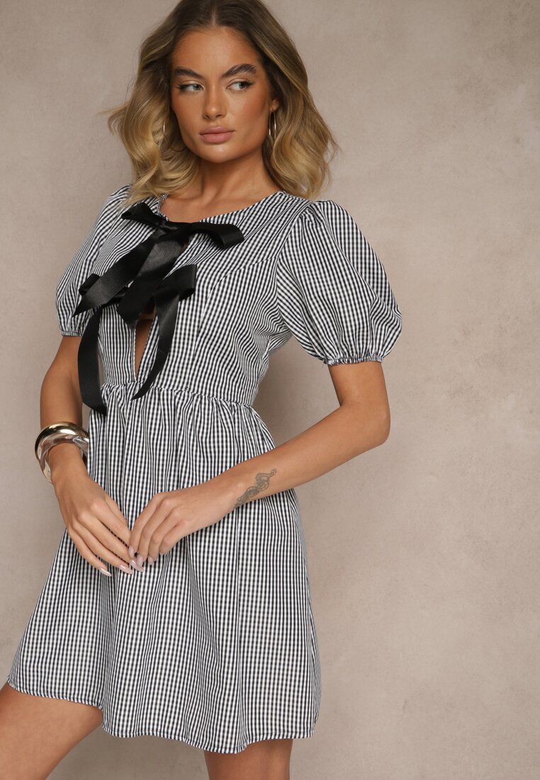 Rochie Retro Neagră în carouri Vichy cu croi evazat cu legătură Temarea