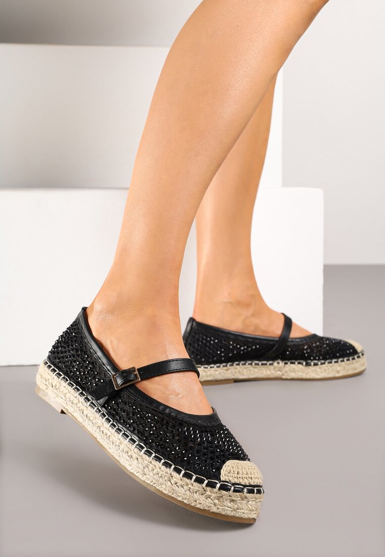 Espadrile negre decorate cu împletitură și cu fața perforată Rinelona