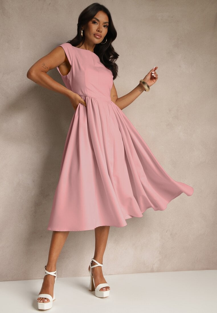 Rochie Roz Vices cu Croi Evazat cu Decolteu Barcă Milioria