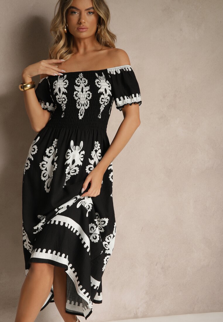 Rochie Neagră cu croială spaniolă decorată cu model oriental Aravine