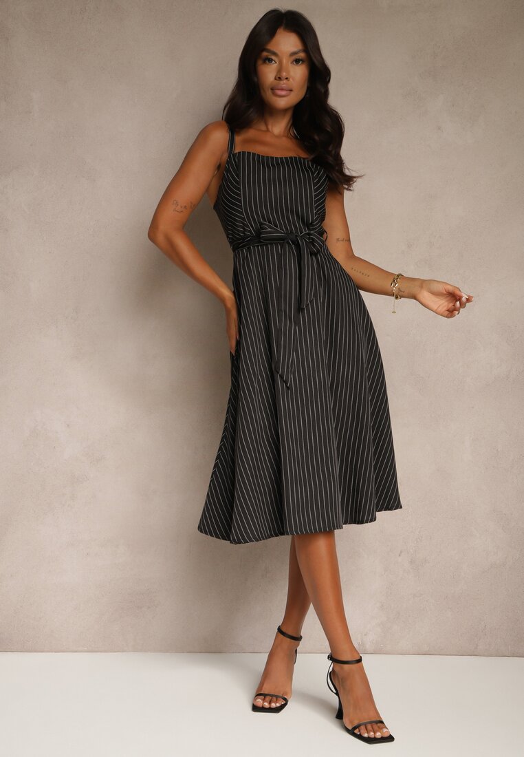 Rochie Evazată Neagră cu Vâscoză în Dungi Dolavessa