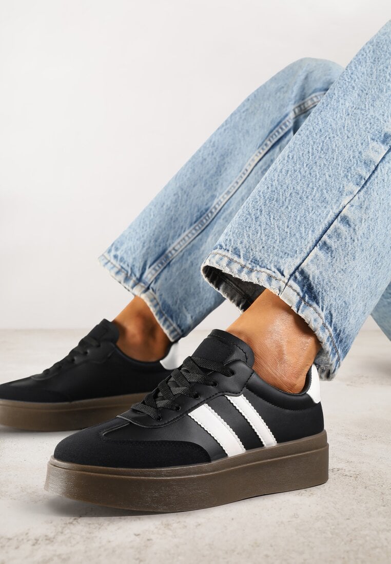 Adidași Negri pe Talpă de Cauciuc Decorați cu Benzi Nilimea