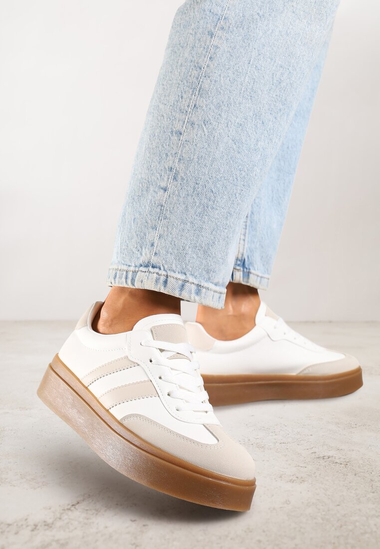 Adidași Alb-Bej cu Talpă de Cauciuc Decorați cu Dungi Nilimea