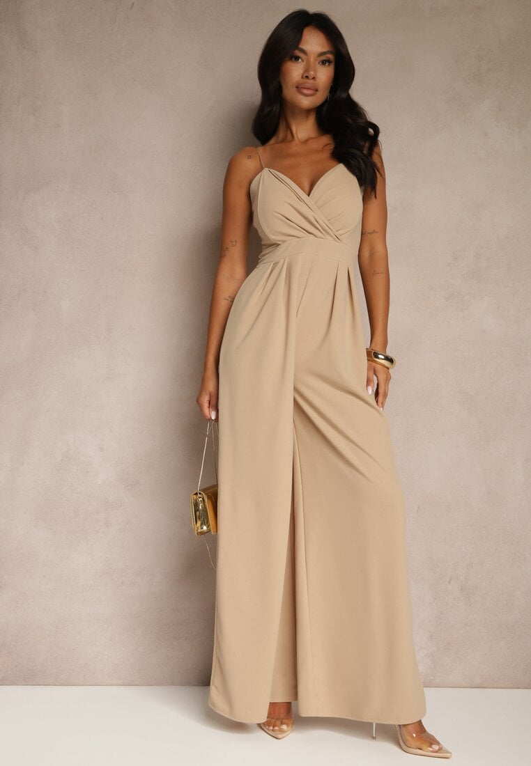 Salopetă Bej închis cu bretele subțiri, cu decolteu petrecut și cu pantaloni largi Jovantia