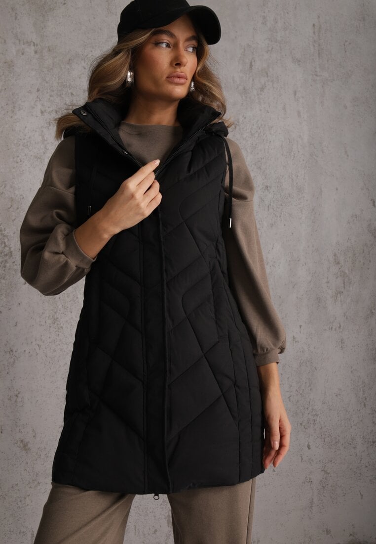 Vestă Neagră Matlasată cu croi cambrat cu glugă Tulonea