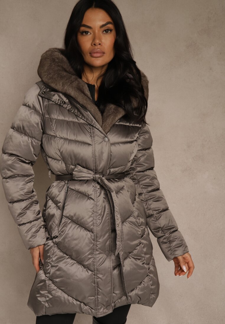 Geacă Gri cu cusături matlasate, cu cordon și cu glugă cu blană Fenida