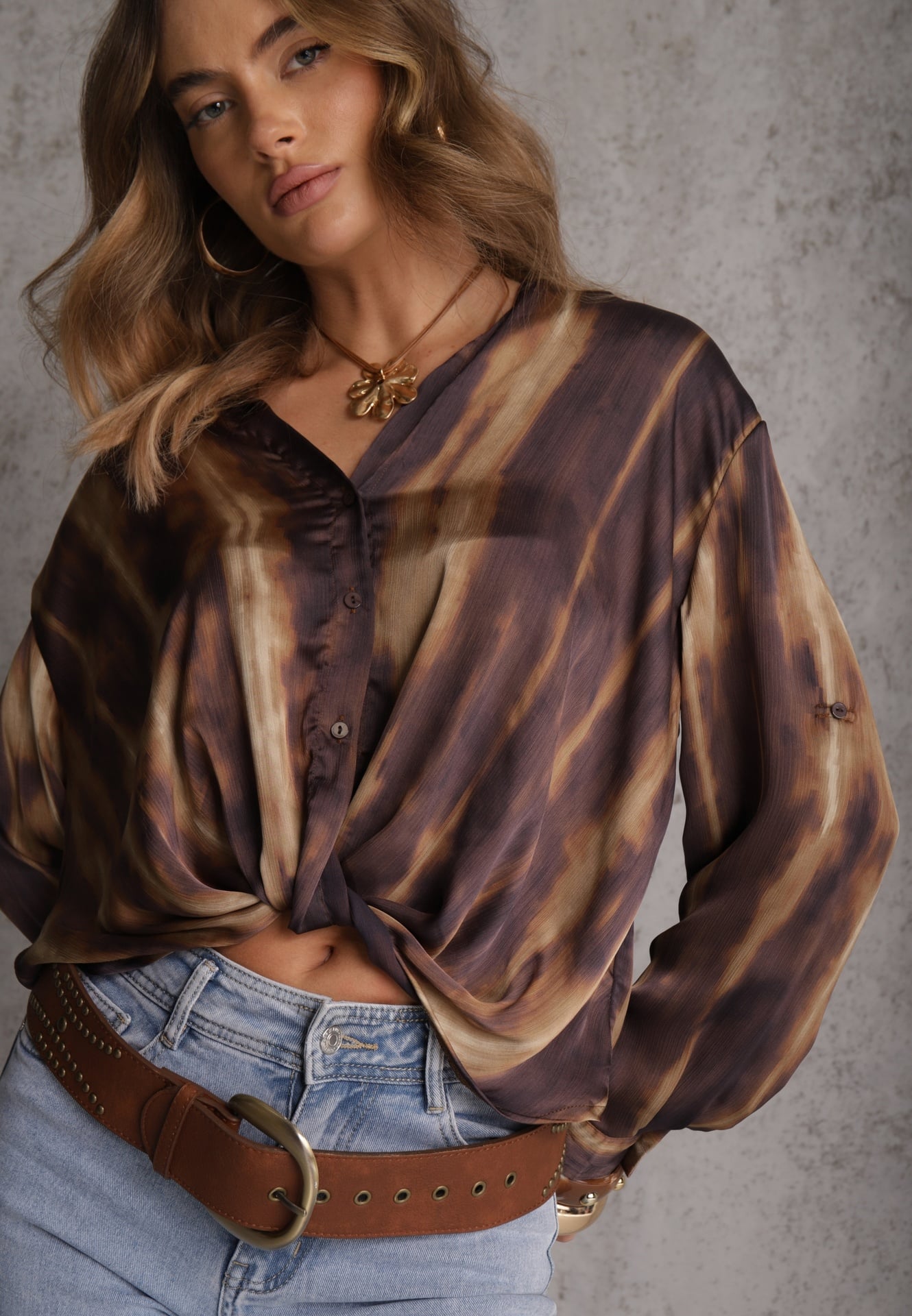 Cămașă Drapată Maro cu Mâneci Ajustabile Estalana