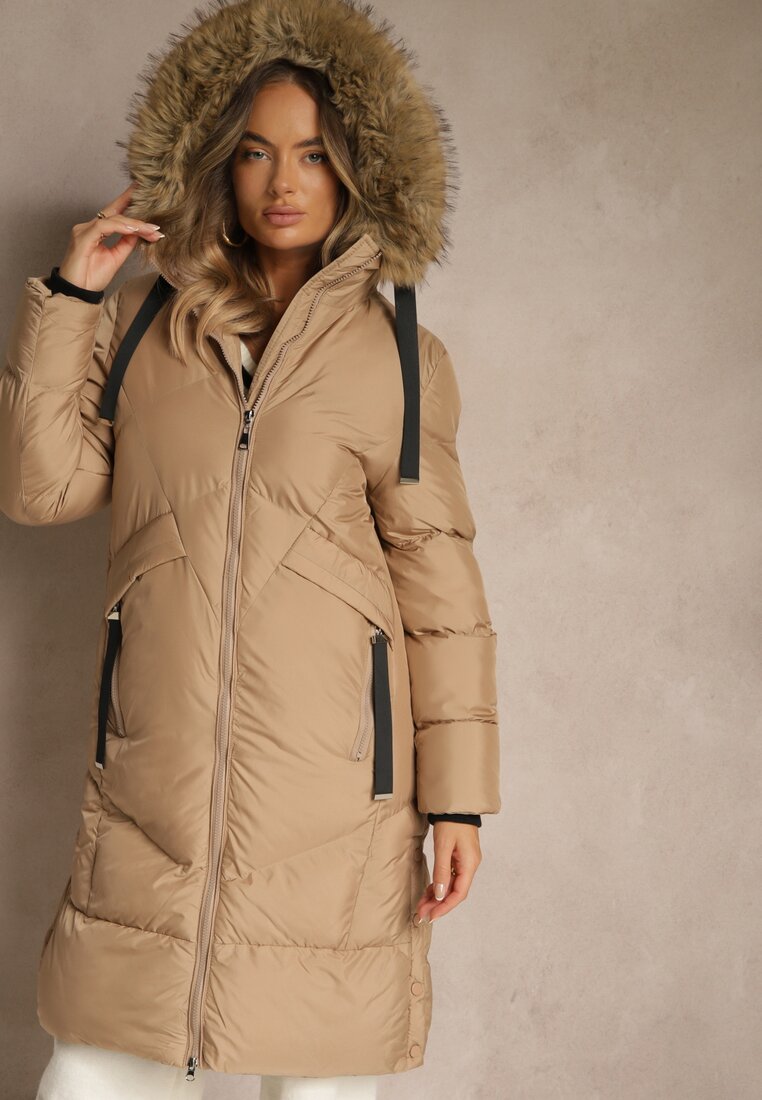 Jachetă bej închis cu cusături matlasate și glugă cu blană Alandrie