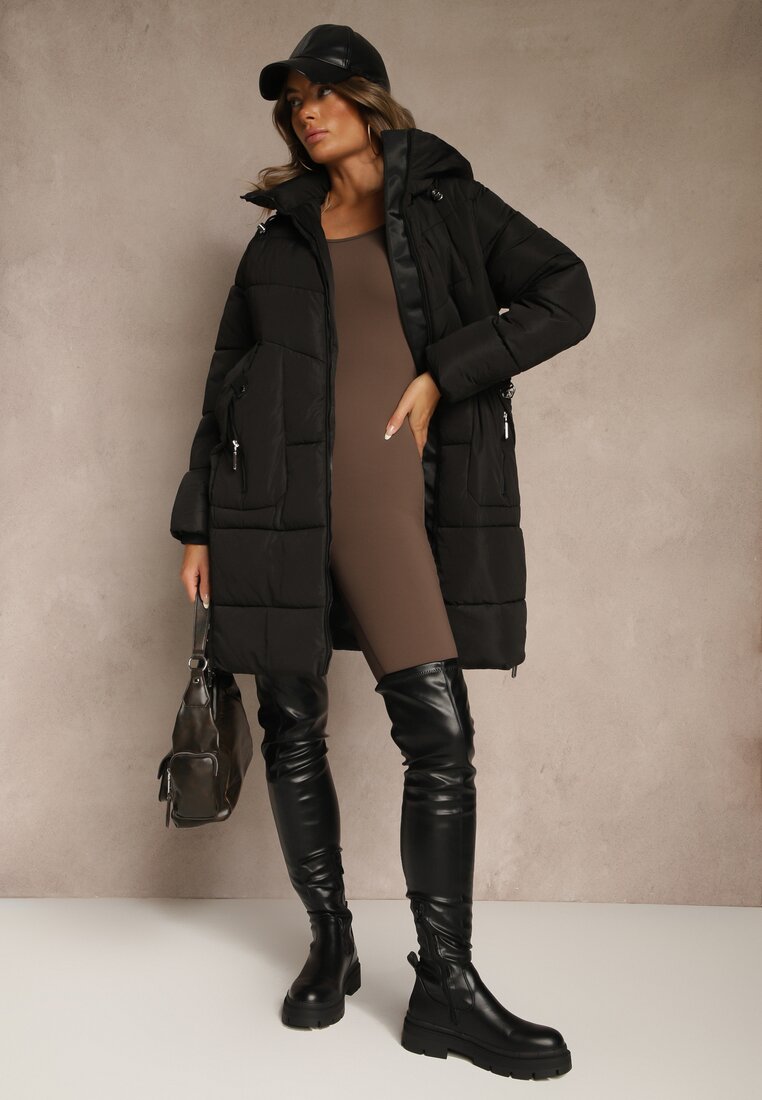 Kurtka Pikowana Neagră cu Glugă și Fermoare Laterale Lundrie