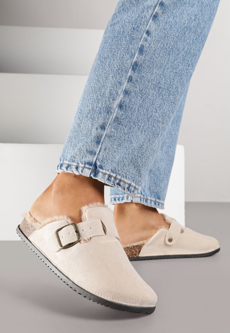 Papuci Bej Tip Saboți cu Talpă de Plută Decorați cu Cataramă Alanelle