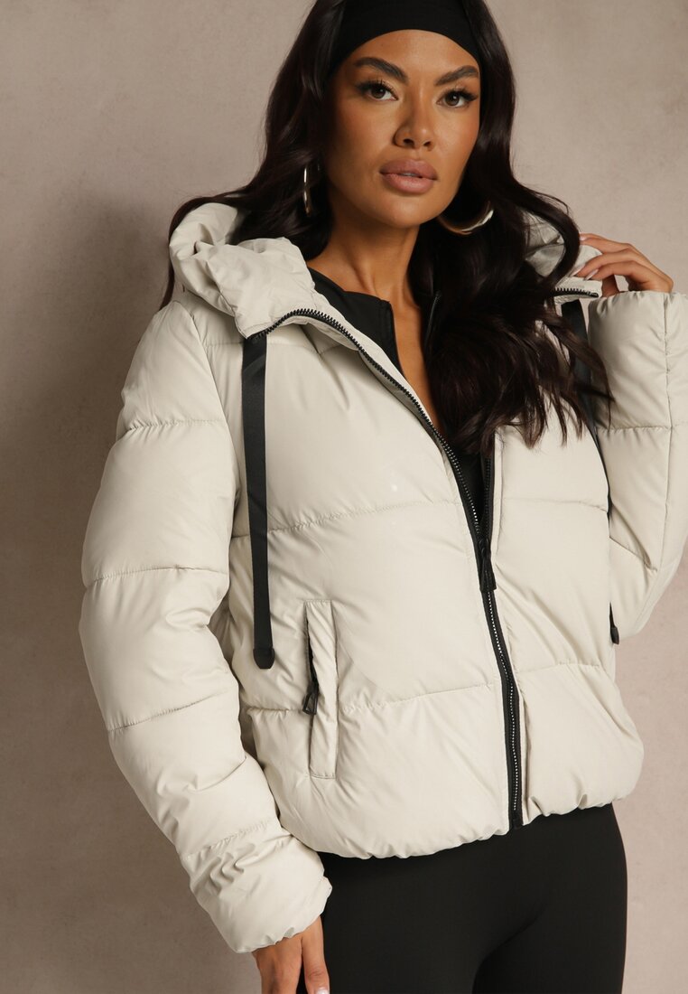 Geacă Puffer Albă cu cusături matlasate și glugă Renaria