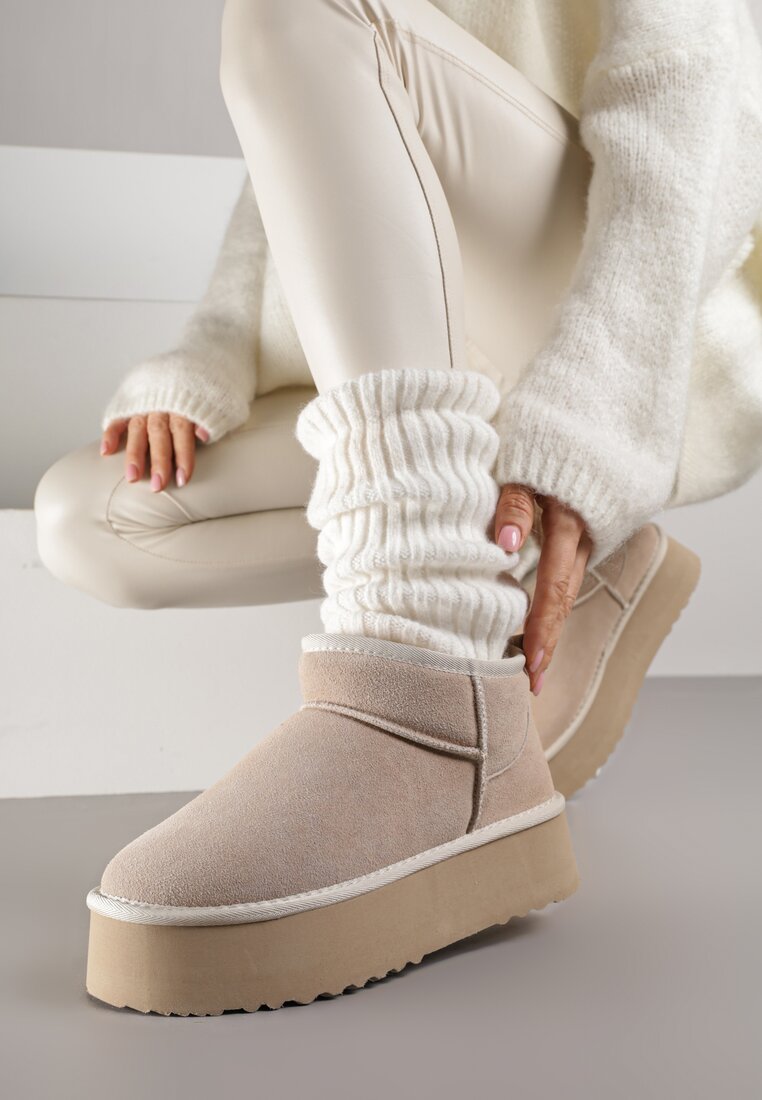 Cizme de zăpadă bej slip-on cu platformă cu carâmb din piele întoarsă naturală Mevelessa