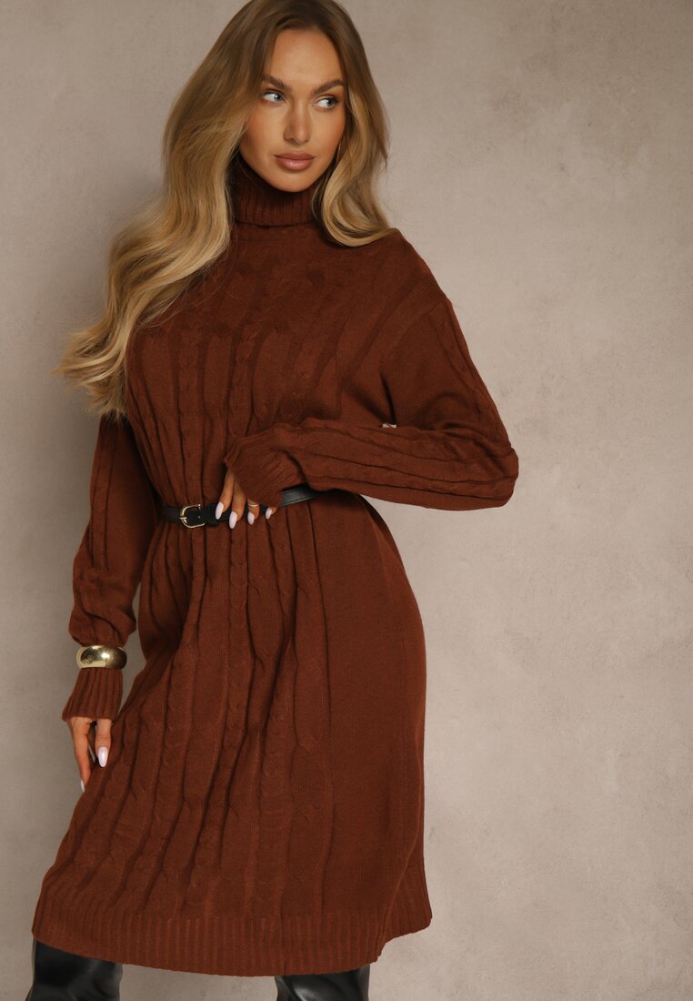 Rochie tip pulover maro deschis cu guler înalt din lână și bumbac și cu împletitură decorativă Reilenea