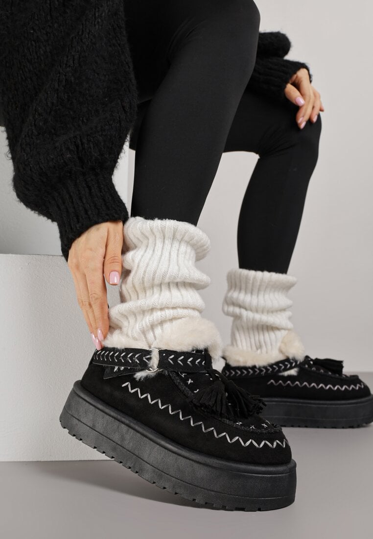 Cizme de zăpadă Negre pe platformă decorate cu broderie și franjuri Linomis