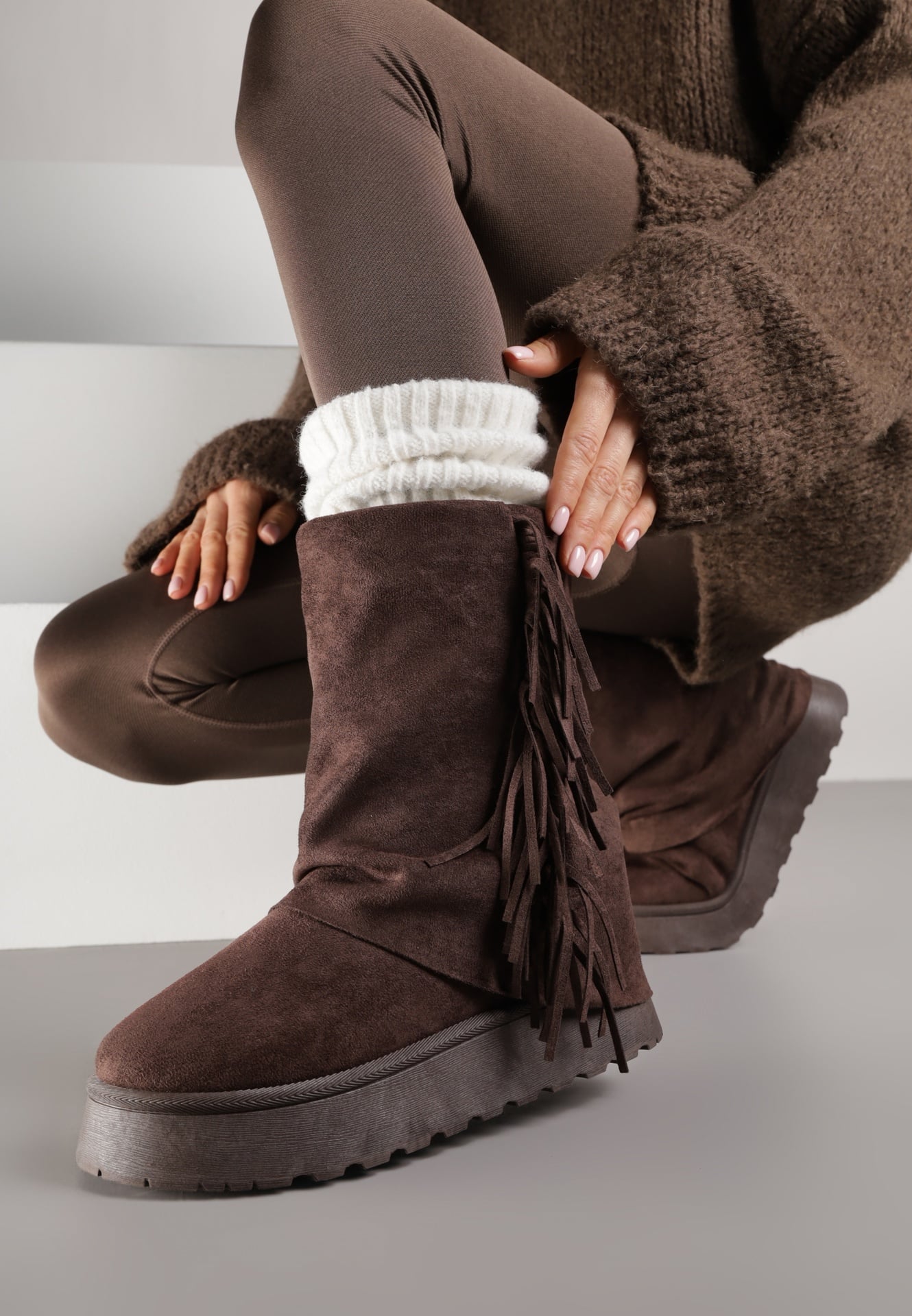 Botine Maro tip Cizme de zăpadă cu franjuri și carâmb imitând piciorul pantalonului Sierafera