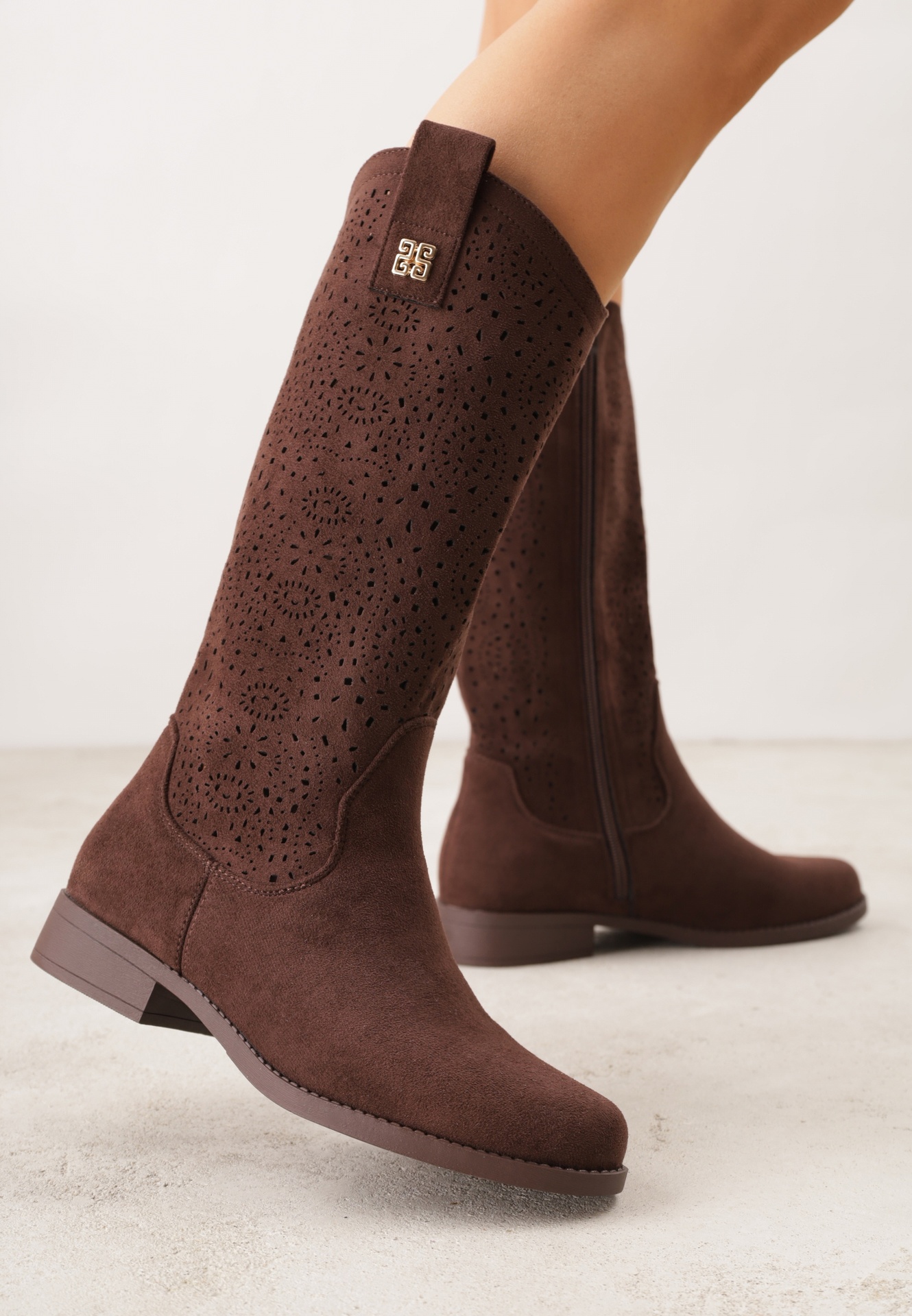 Botine Naeraste Maro