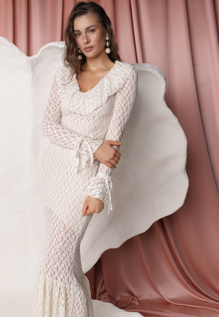 Rochie de seară Bej din dantelă decorată cu volane Lunetra