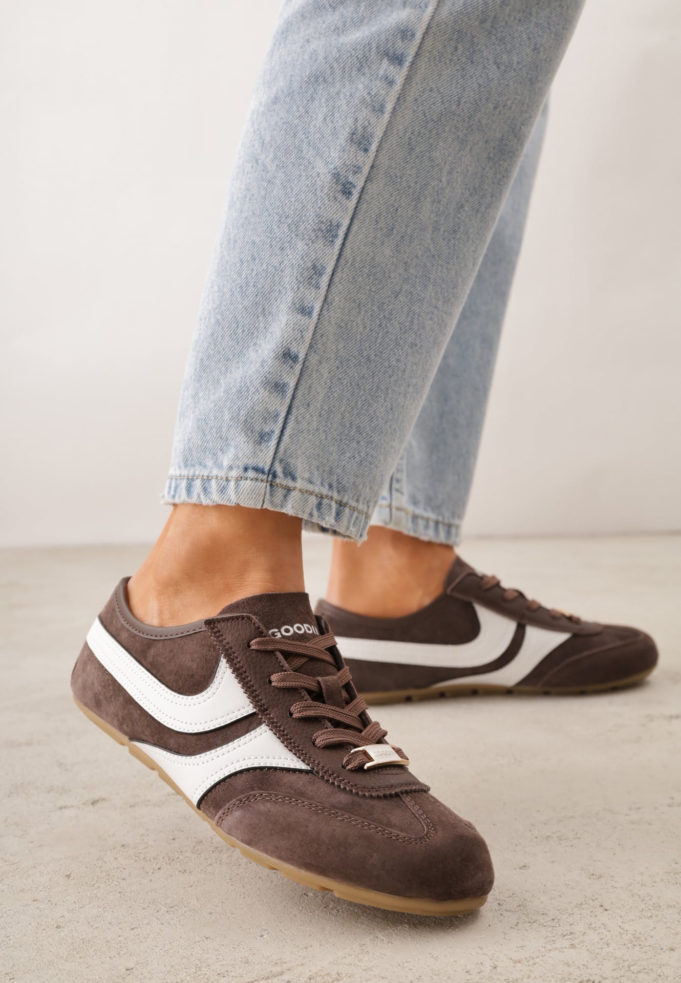 Adidași Clasici Tenisi Maro din Piele întoarsă Naturală Talanashta