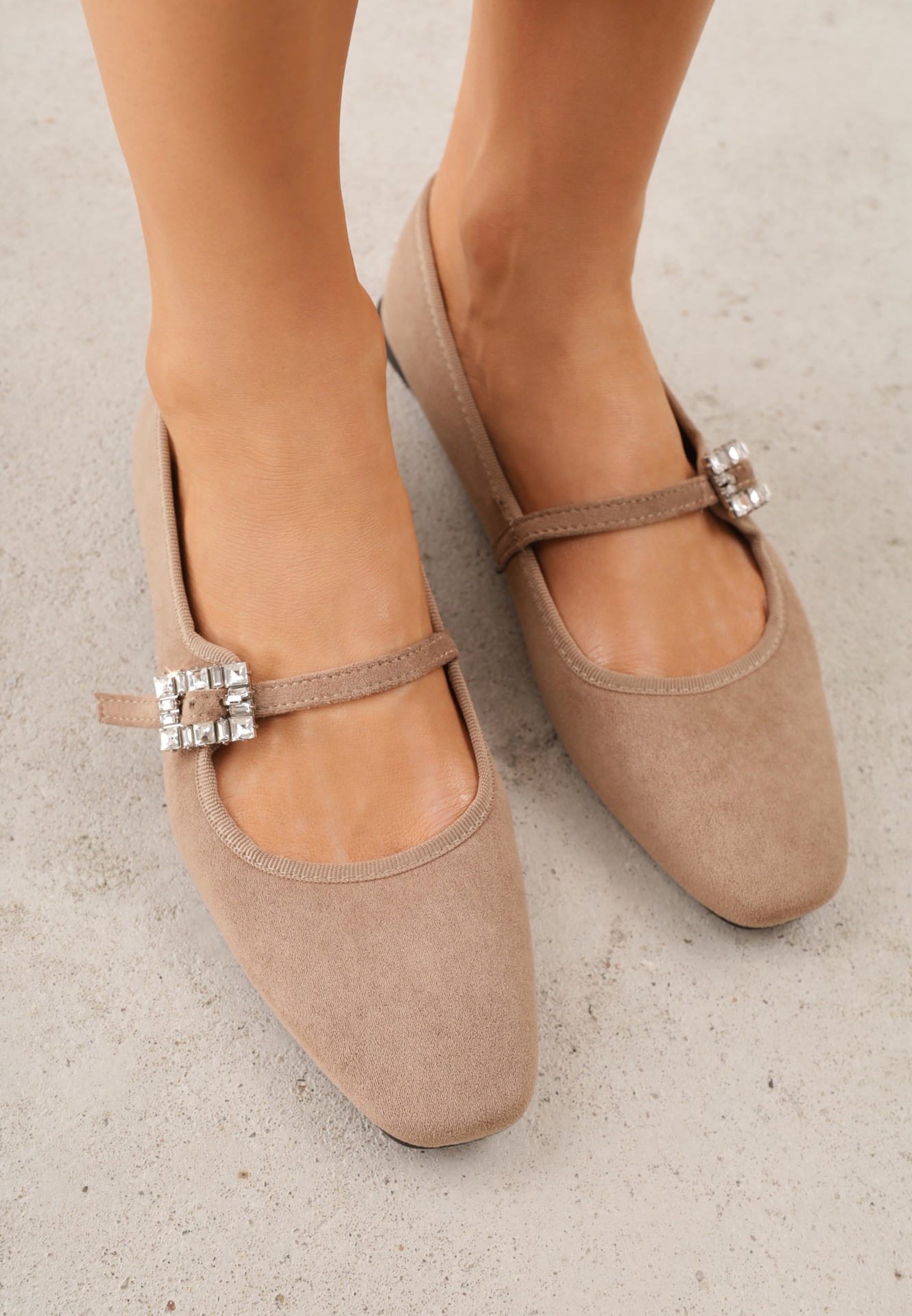 Balerini Ireltise Bej închis