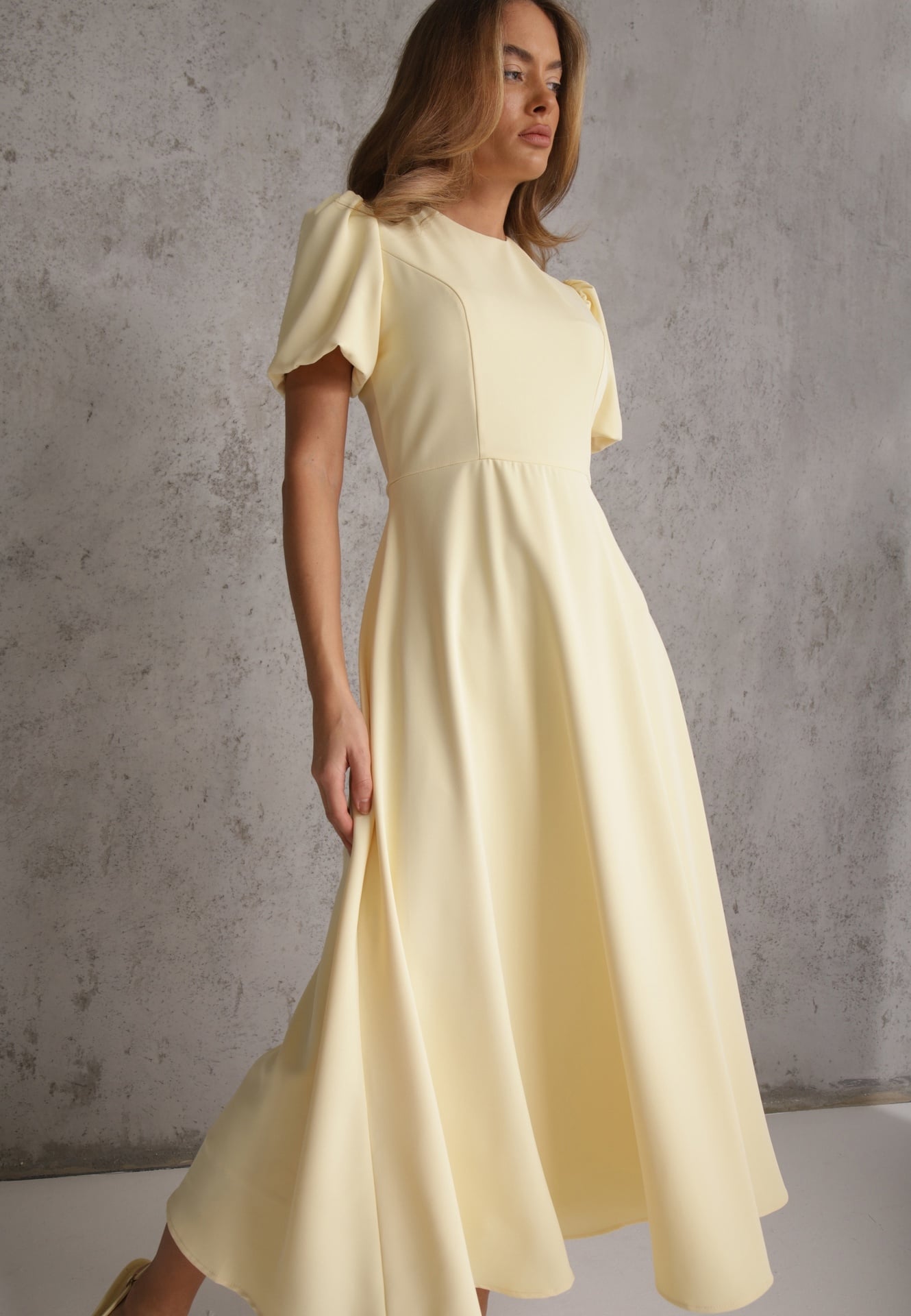 Rochie Nessesha Galbenă