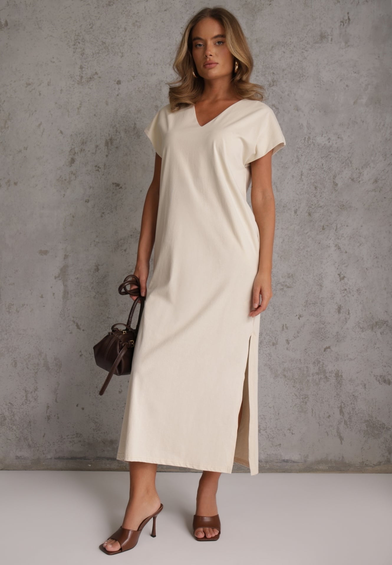 Rochie oversize din bumbac, cu buzunare și decolteu în V, Iphne Bej