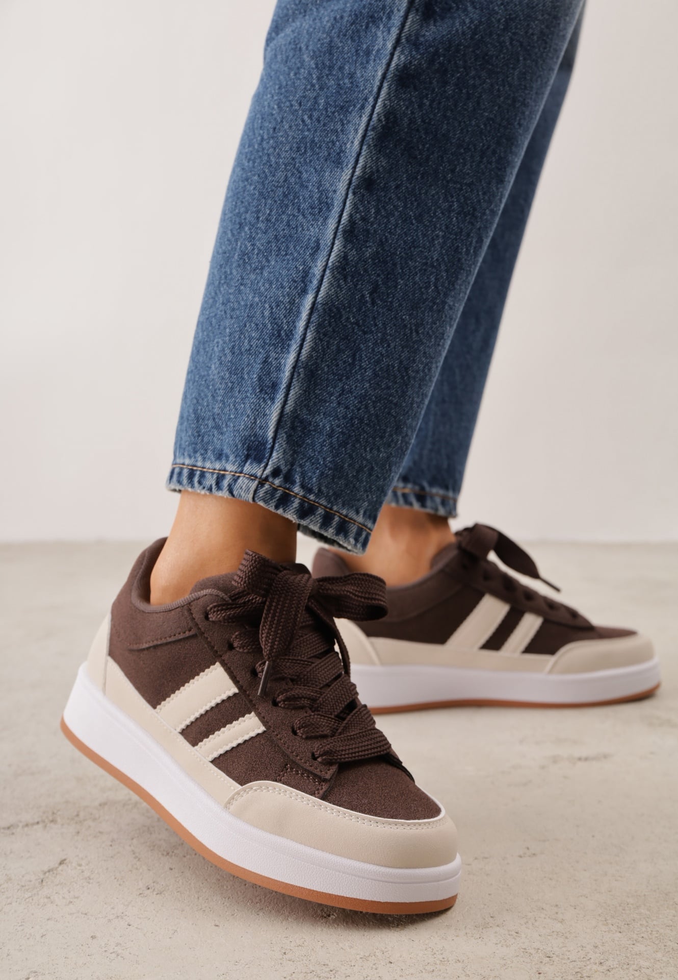 Sneakers Basic cu dungi laterale Adila Maro