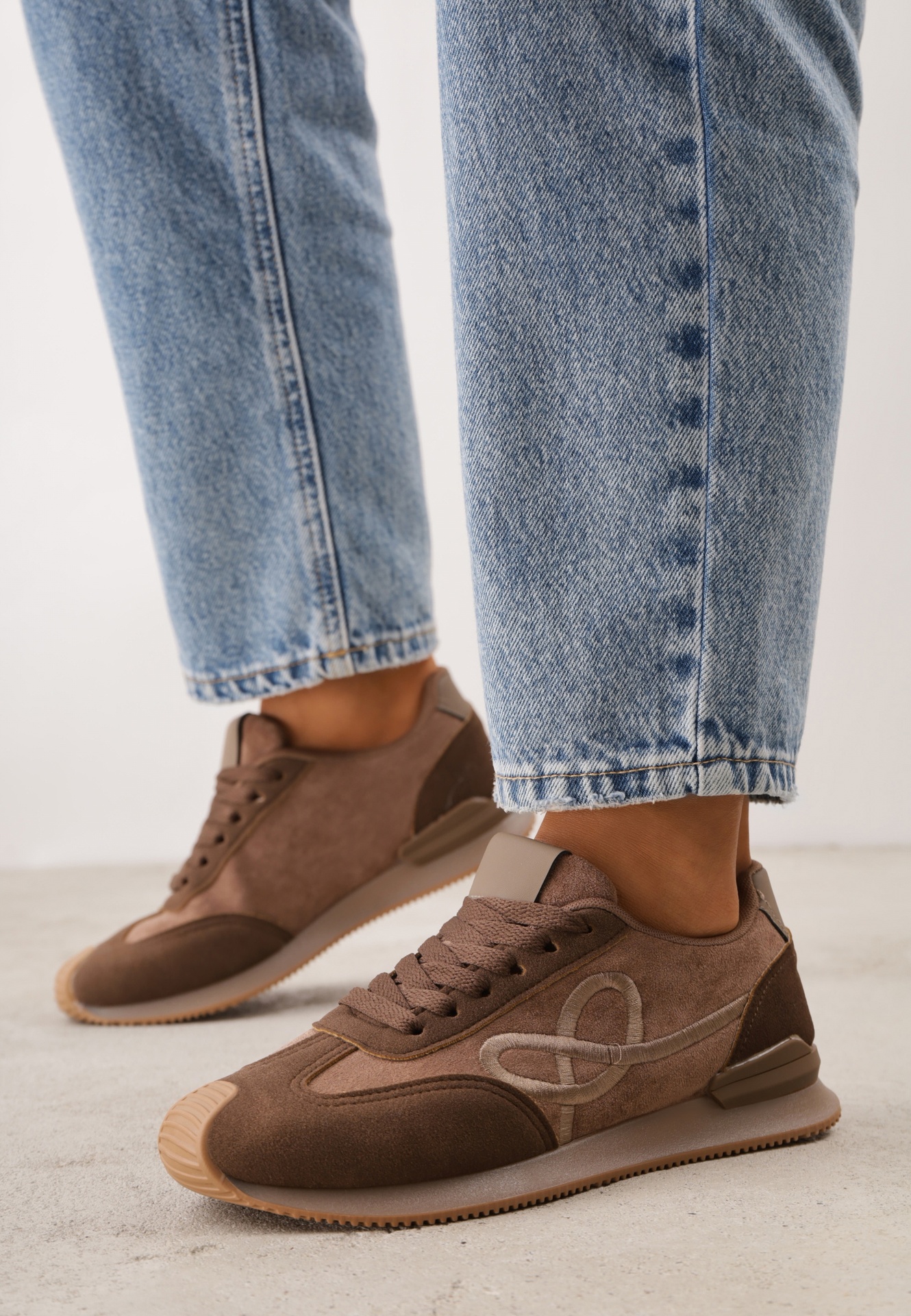 Sneakers cu model geometric pe lateral Mehida Bej Maro