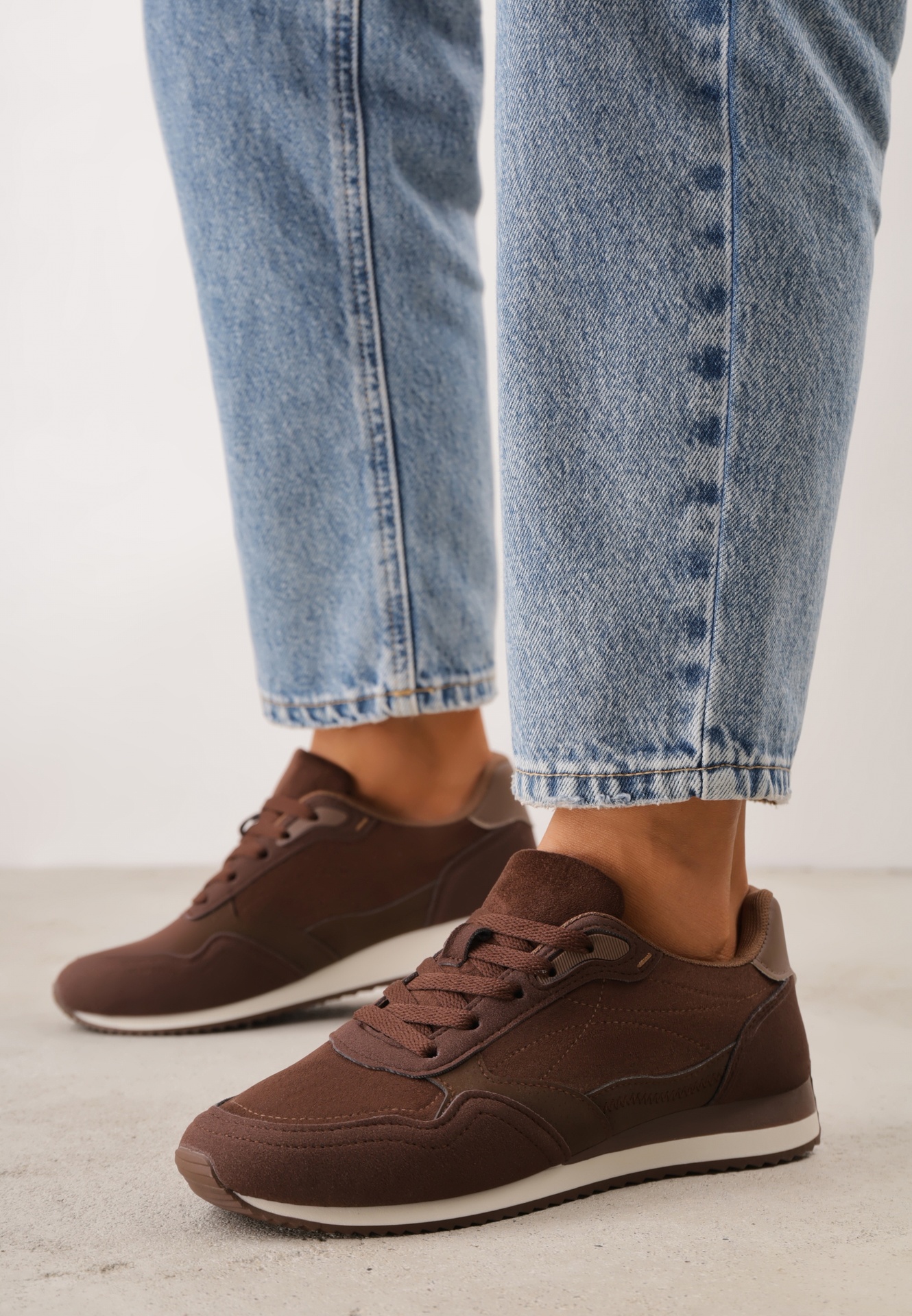 Sneakers Basic din imitație de piele întoarsă, decorate cu cusături Nethe Maro
