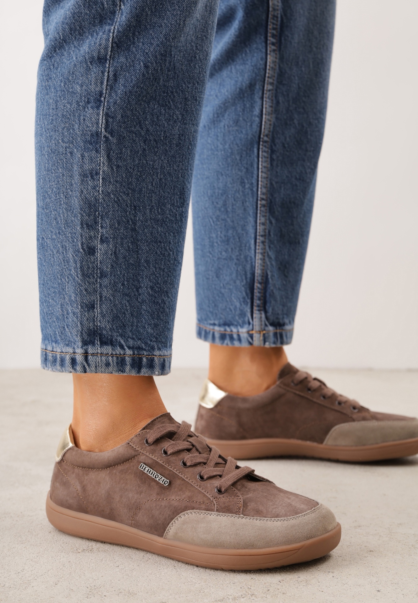 Sneakers clasici tip teniși cu vârf larg din piele naturală Usaliza Maro