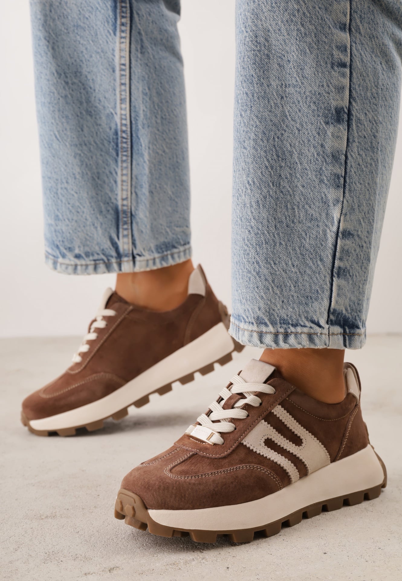 Sneakers chunky din piele întoarsă naturală, pe platformă cu talpă profilată, Ezze Maro