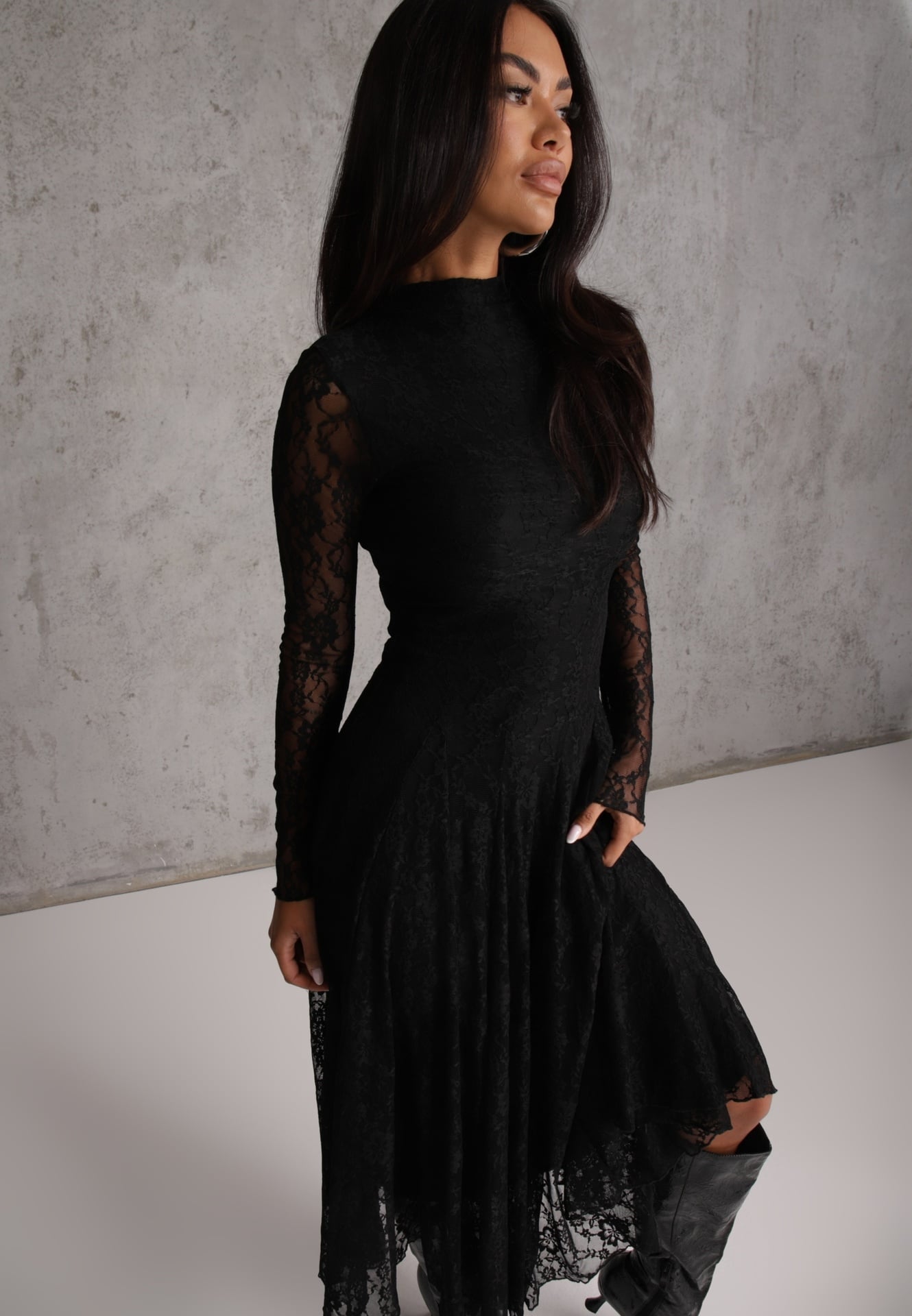 Rochie de seară din dantelă, evazată, cu mânecă lungă Jemiya Neagră