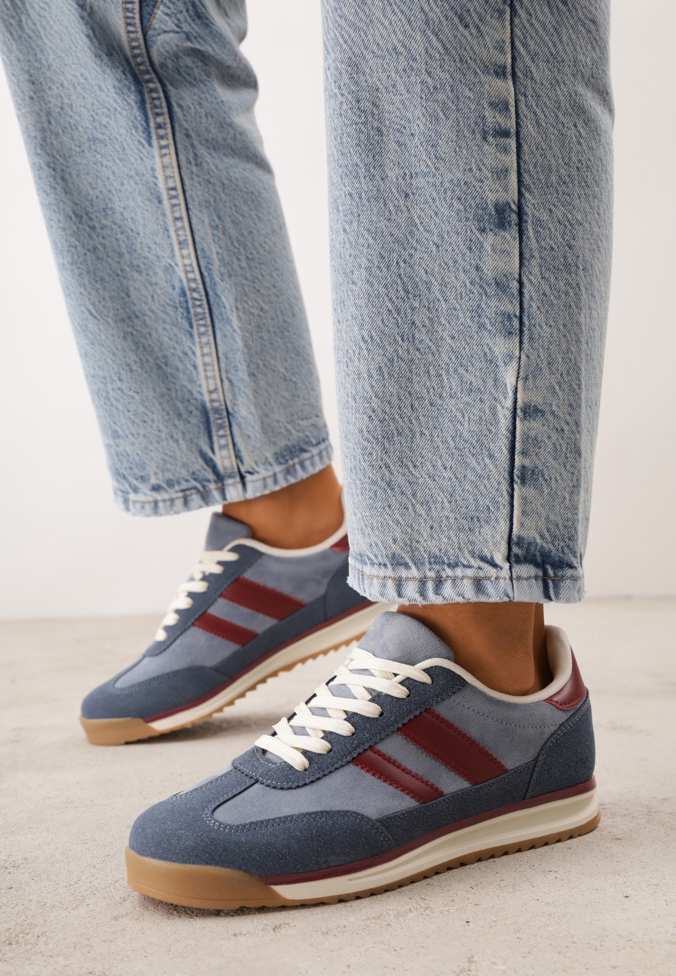 Sneakers retro cu panouri din imitație de piele întoarsă și cusături pe partea superioară Scarfia Albaștri