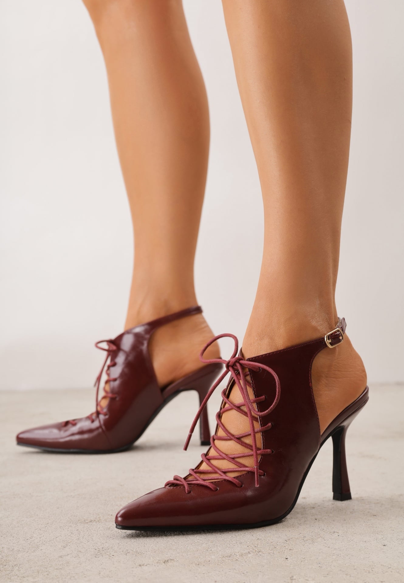 Pantofi cu toc slingback cu tip cravată Angellta Bordo cu roșu