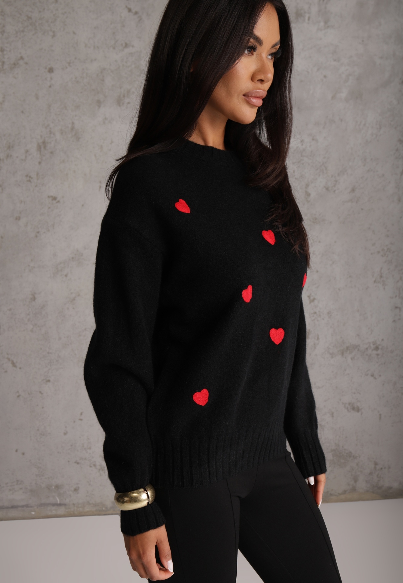 Pulover Clasic cu Lână și Bumbac, Decorat cu Broderie în Formă de Inimioare Agastina Negru