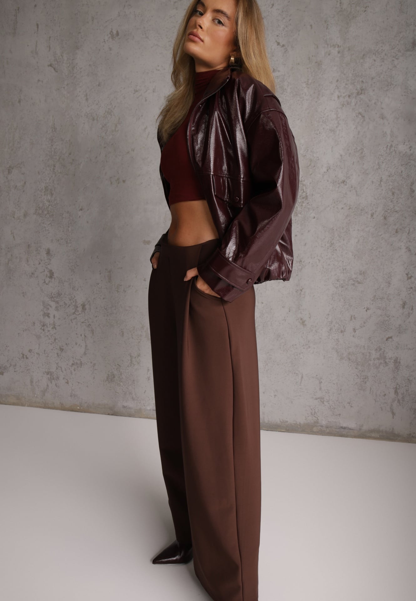 Pantaloni largi eleganți în stil palazzo cu bumbac, decorați cu pliuri Licesa Maro