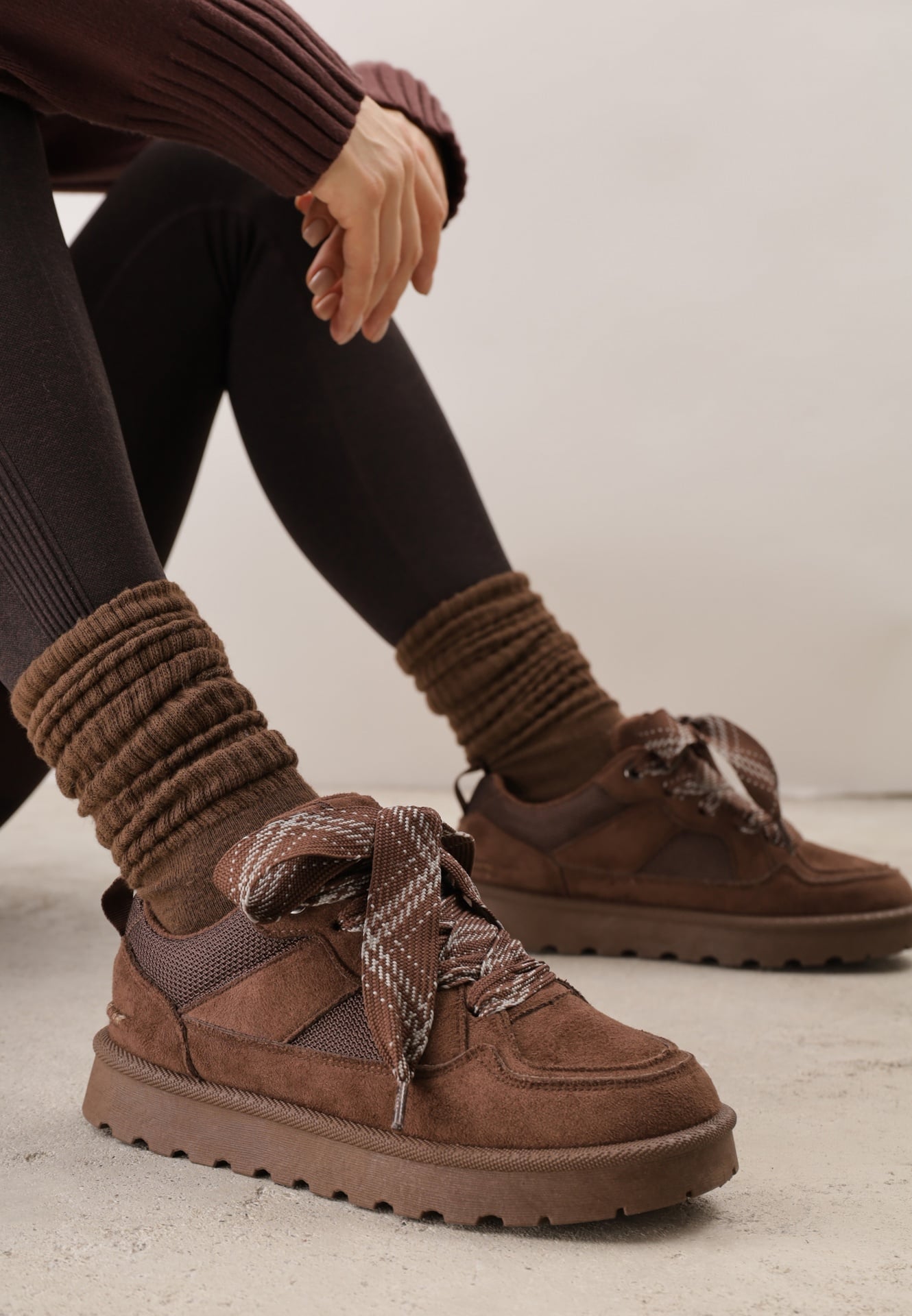 Cizme de zăpadă în stil sneakers chunky cu șireturi și talpă profilată Iitha Maro