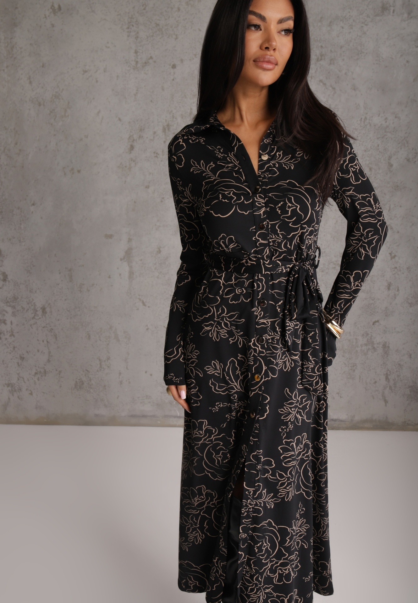 Rochie-cămașă cu adaos de viscoză, cu curea și motiv floral Titanis Neagră