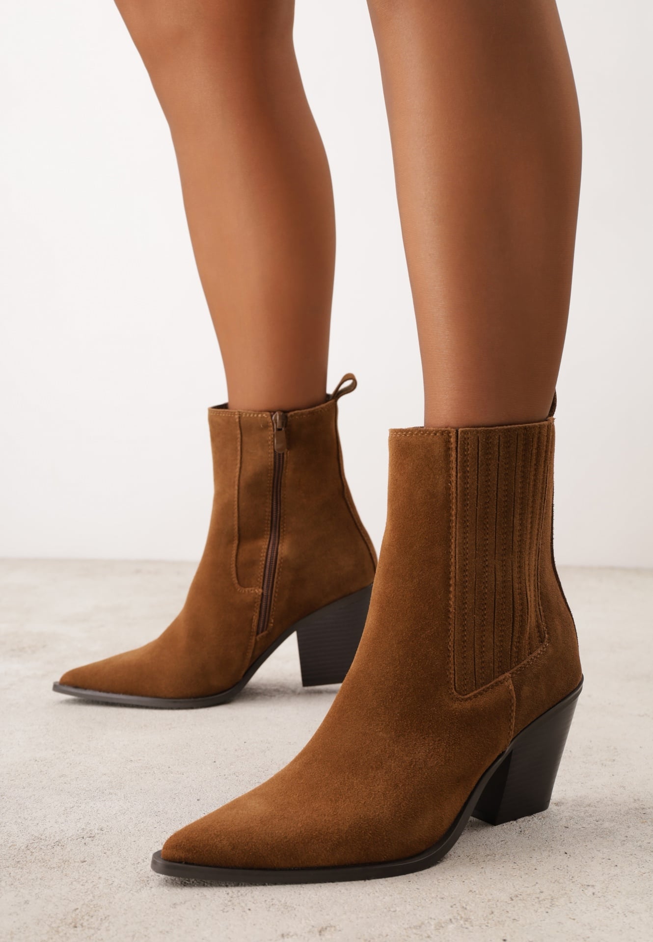 Botine Maro