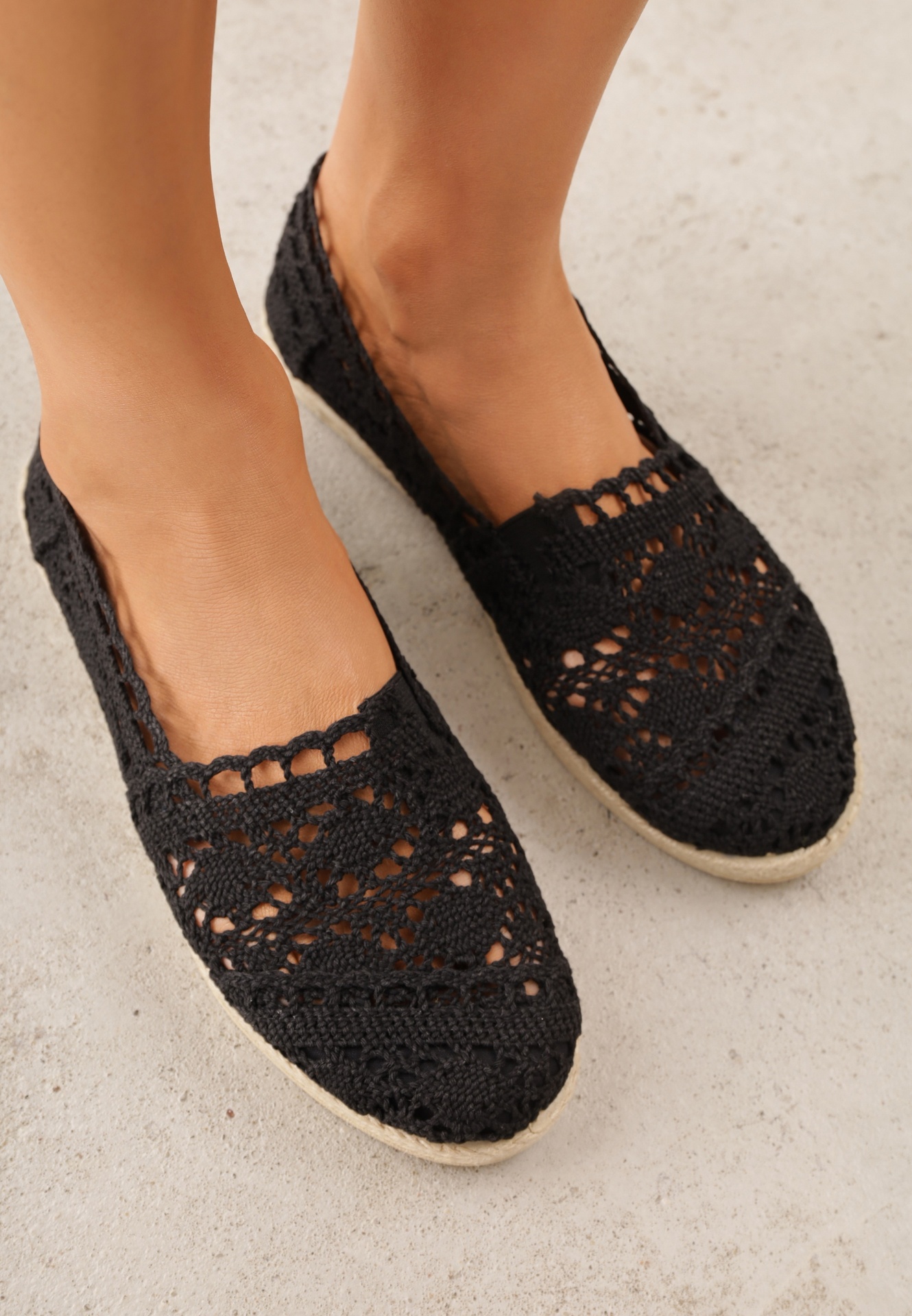 Espadrile Negre cu perforații și talpă împletită Gratifyinglys