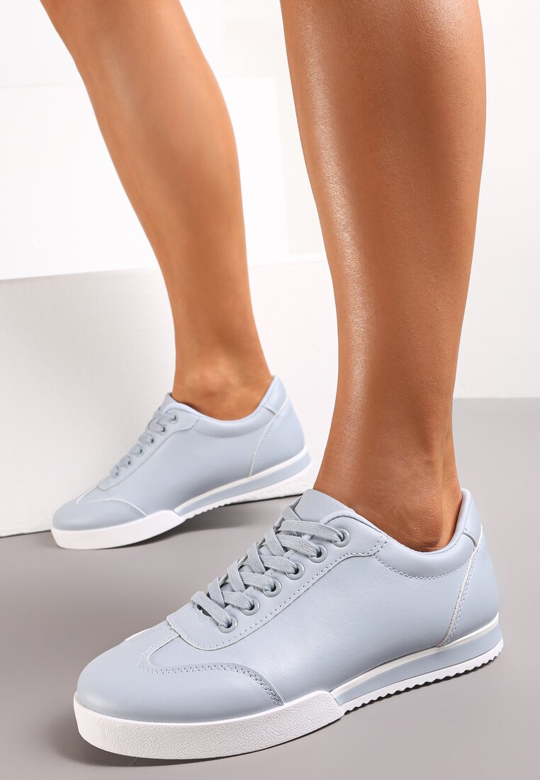 Sneakerși albaștri Turning Away