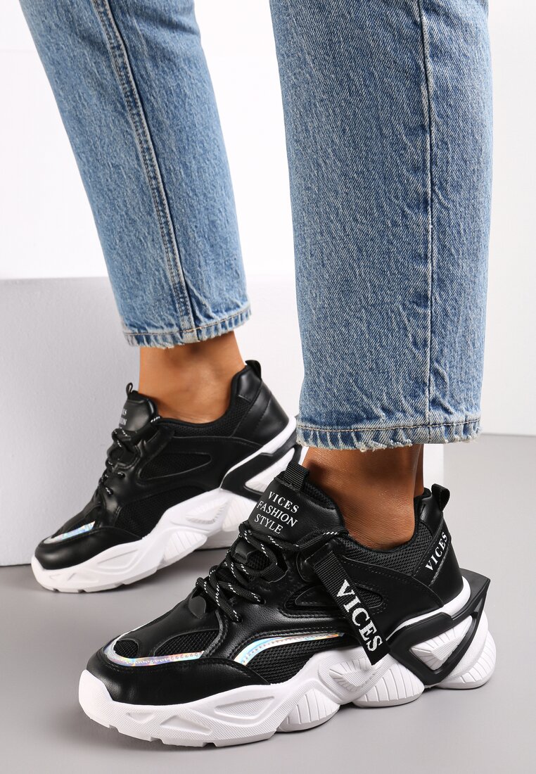 Adidași Negri Naerime